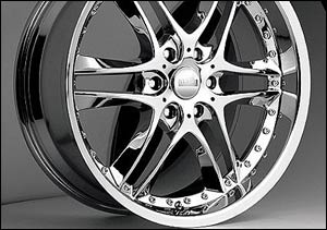 akuza-blade-chrome-rims